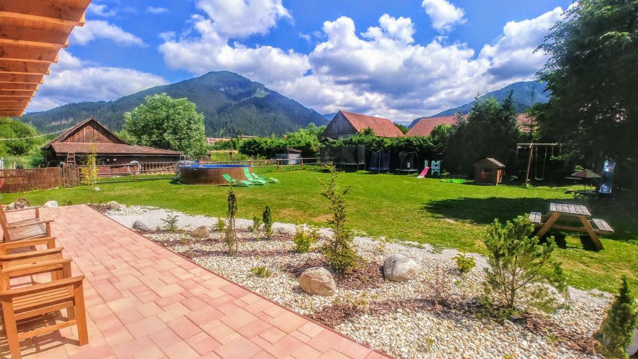 Apartmany Centrum Pavčina Lehota Exteriér fotografie
